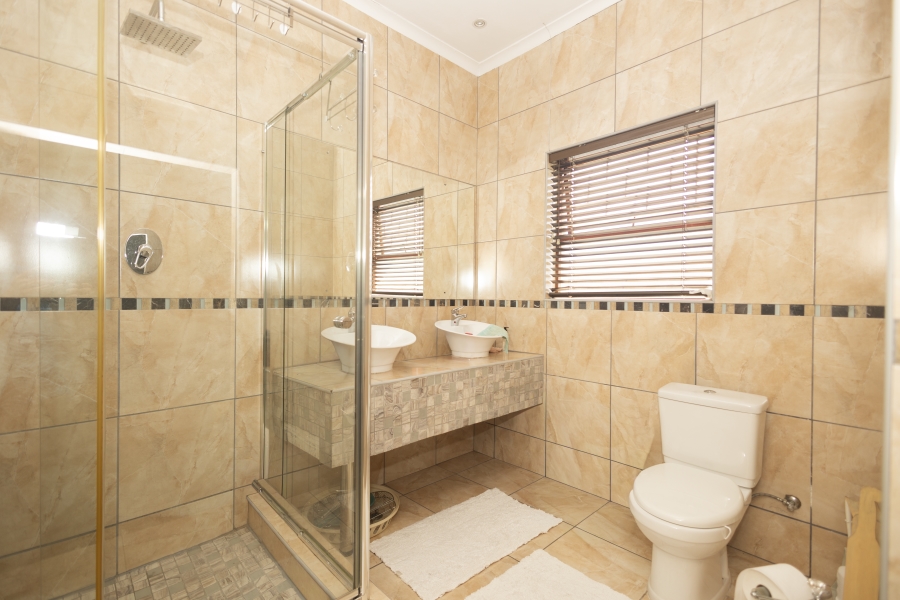 4 Bedroom Property for Sale in Rouxville Western Cape